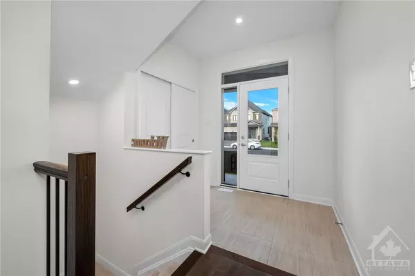 Ottawa, ON K4A 5N8,921 LAKERIDGE DR