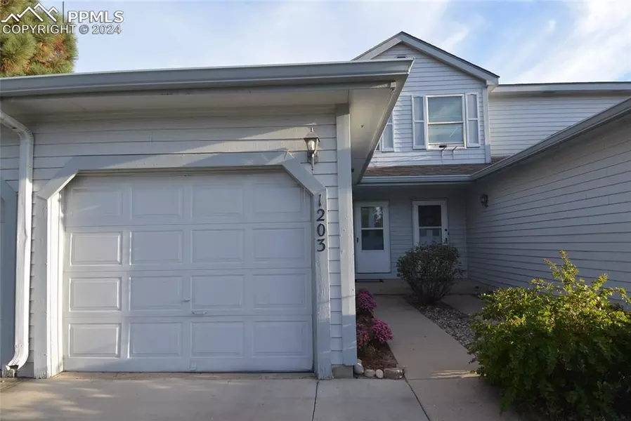 1203 Firefly CIR, Colorado Springs, CO 80916