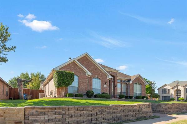 Rowlett, TX 75089,2406 Scarlet Oak Drive