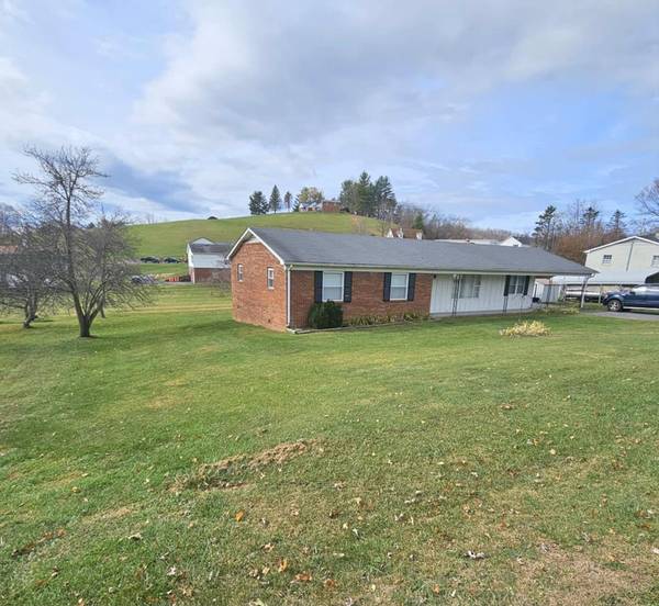 267 King Street, North Tazewell, VA 24630