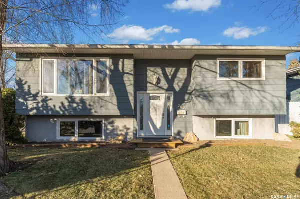 262 Nesbitt CRESCENT, Saskatoon, SK S7L 6E7