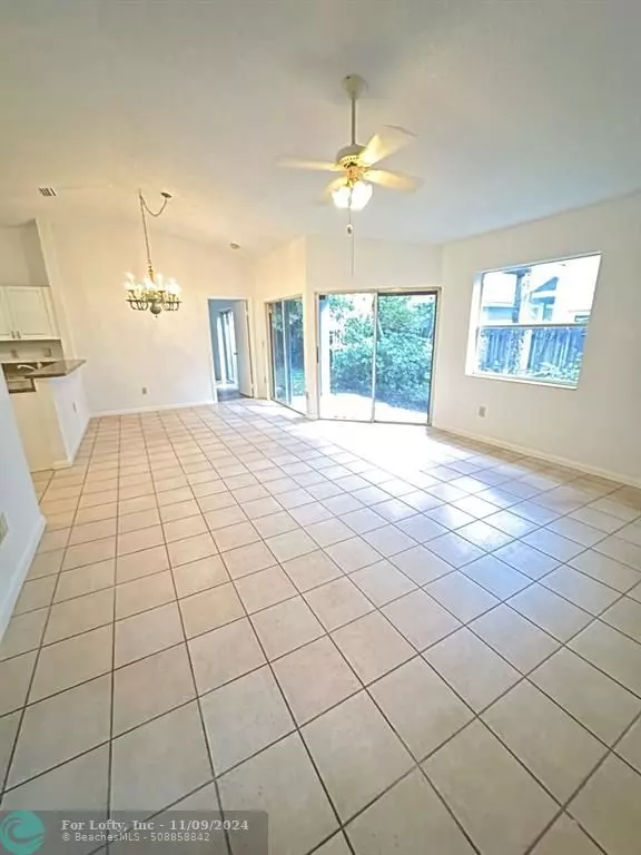 Plantation, FL 33324,9857 NW 2nd Ct