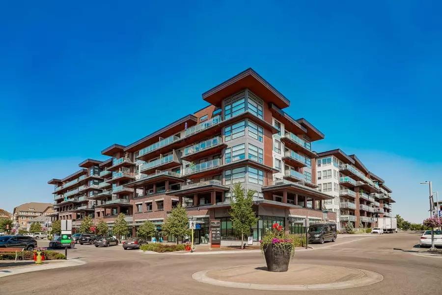 122 Mahogany Centre Southeast #605, Calgary, AB T3M 2Y1