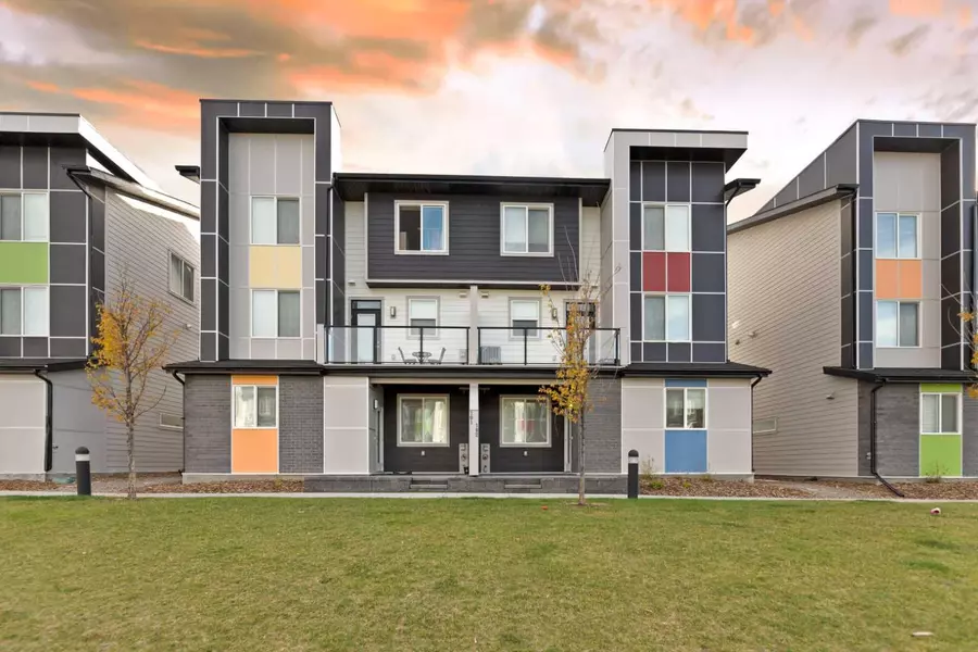 130 Redstone WALK Northeast #102, Calgary, AB T2N 1M6