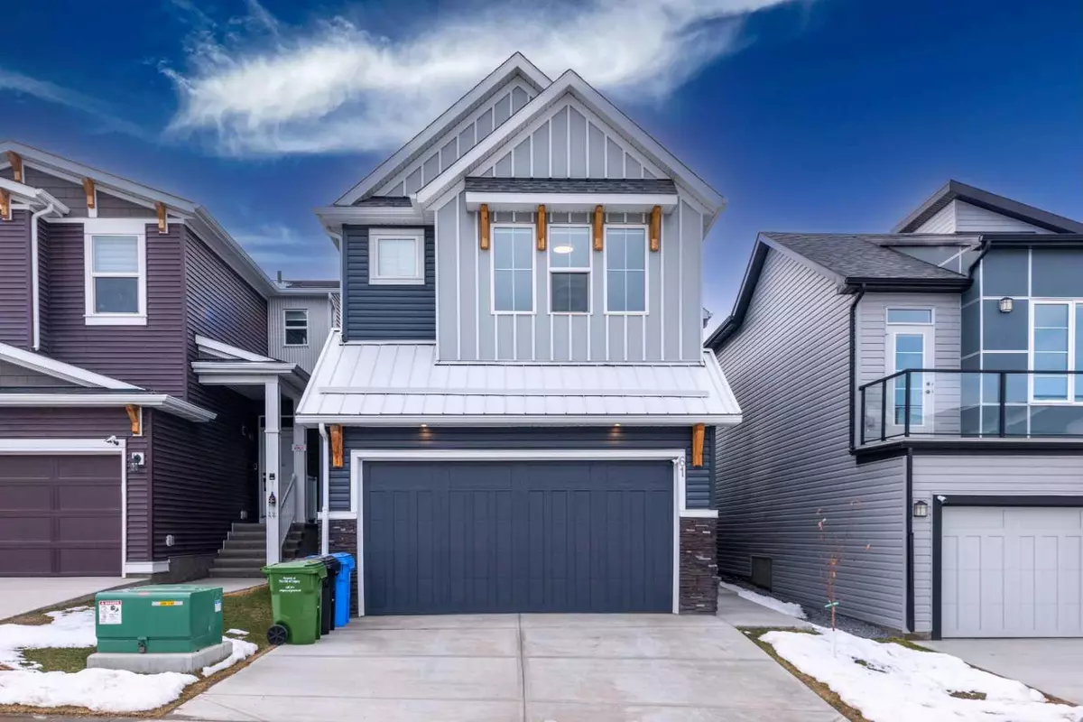 Calgary, AB T3P 1X8,61 Calhoun CRES NE