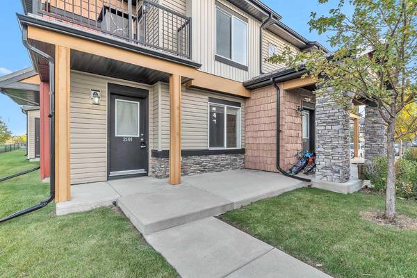 Airdrie, AB T4B 3S5,2781 Chinook Winds DR Southwest #2101