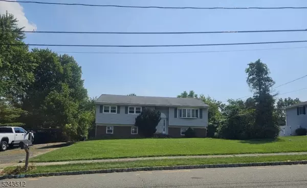 92 Griffith Dr, Hanover Twp., NJ 07981