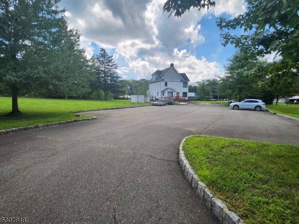 712 State Route 10, Hanover Twp., NJ 07981