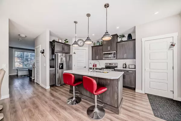 Calgary, AB T3N 1B6,146 Skyview CIR Northeast