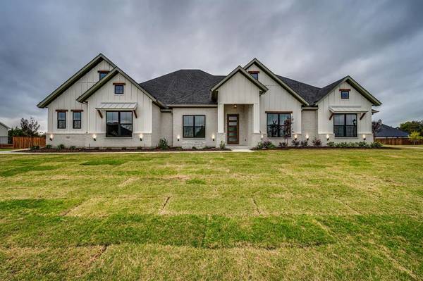 6011 Dos Cerros Lane,  Midlothian,  TX 76065