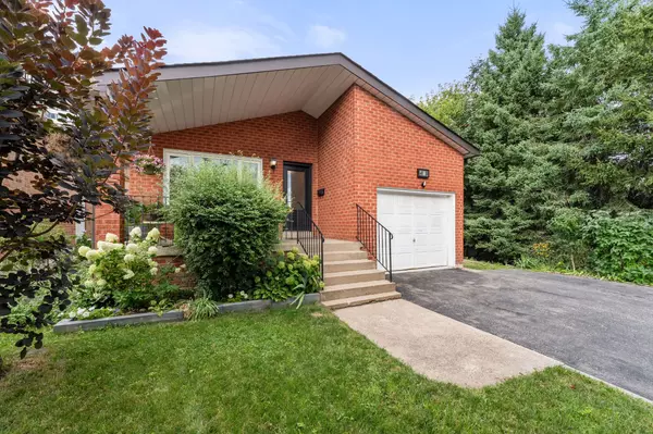 Mississauga, ON L4W 1L1,4135 Hickory DR