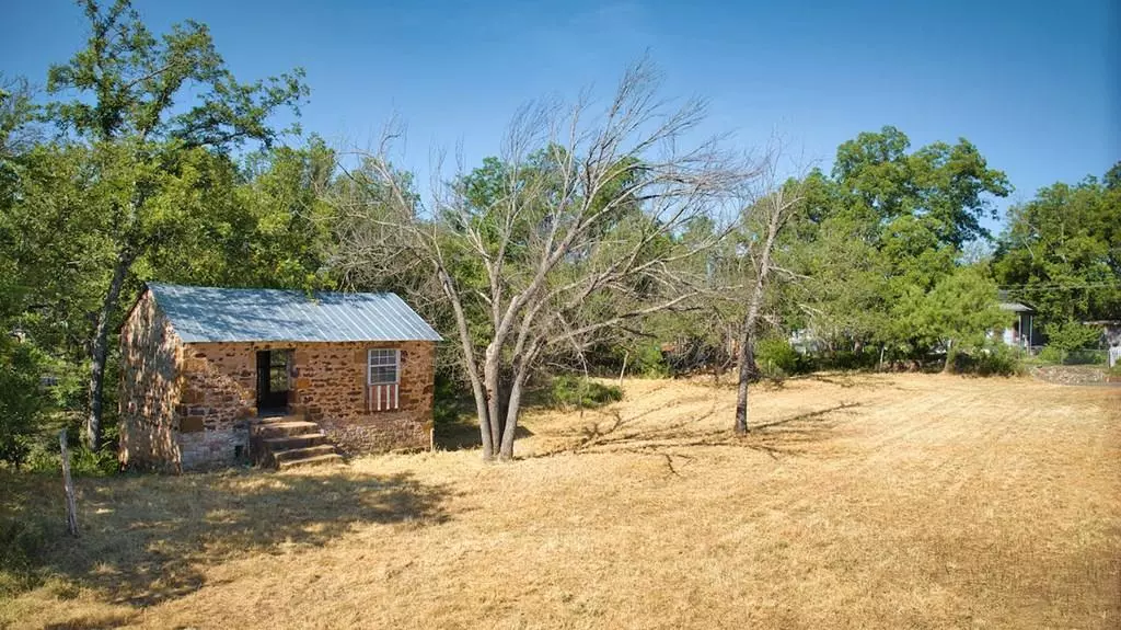 0 -- Pecan St, Mason, TX 76856