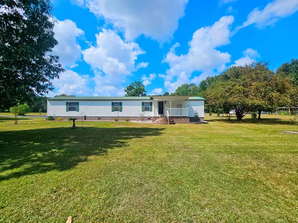 Summerton, SC 29148,1930 COTTON LN