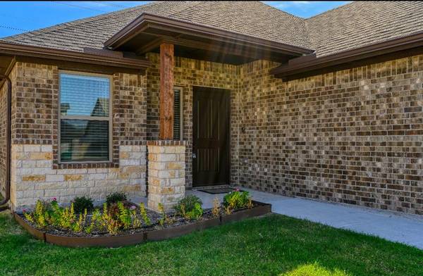 Sherman, TX 75092,1805 Aleia Cove