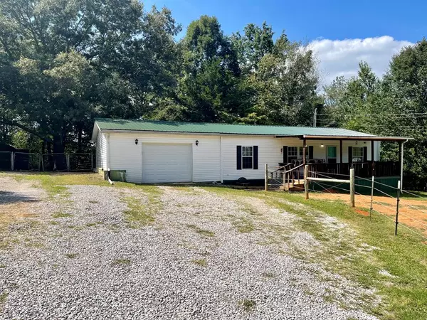 Sparta, TN 38583,214 Lucille St