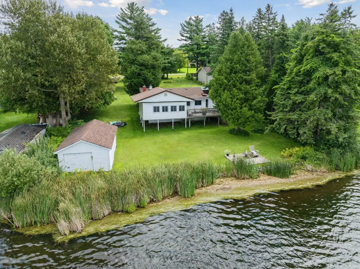 Kawartha Lakes, ON K0L 2W0,25 Cedarview DR