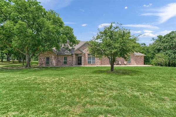 343 Forest Meadow Drive, Gunter, TX 75058