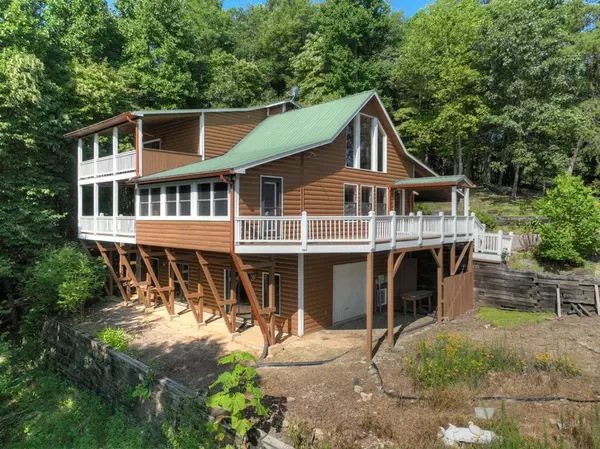 Blue Ridge, GA 30513,222 Mountain Hideaway Lane