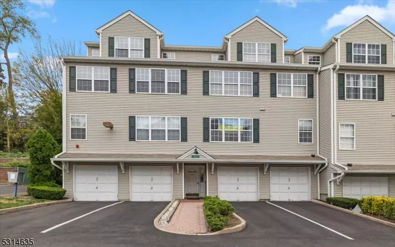 44 Ridgedale Ave #227, Morristown Town, NJ 07960