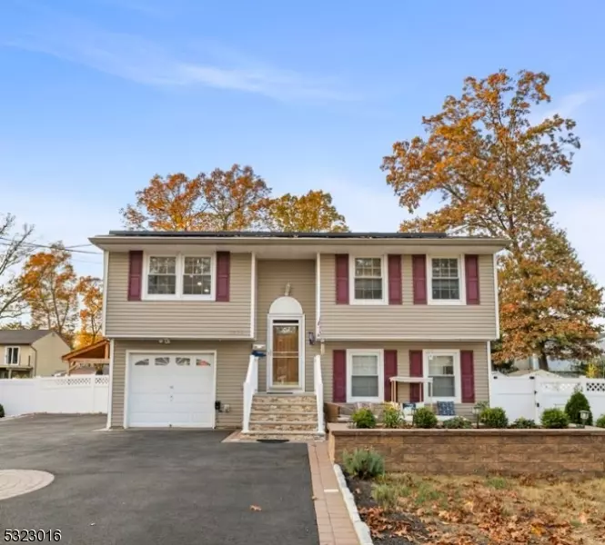 1528 Meister St, Piscataway Twp., NJ 08854