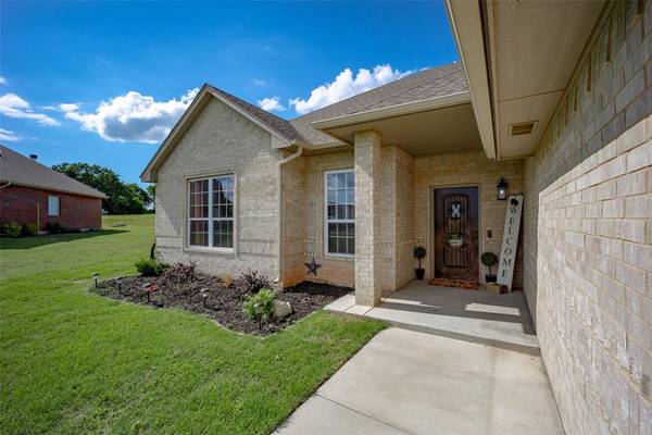 12561 Summit Lane, Blanchard, OK 73010