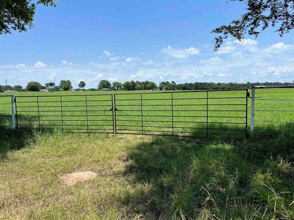 Mineola, TX 75773,607 CR 2918