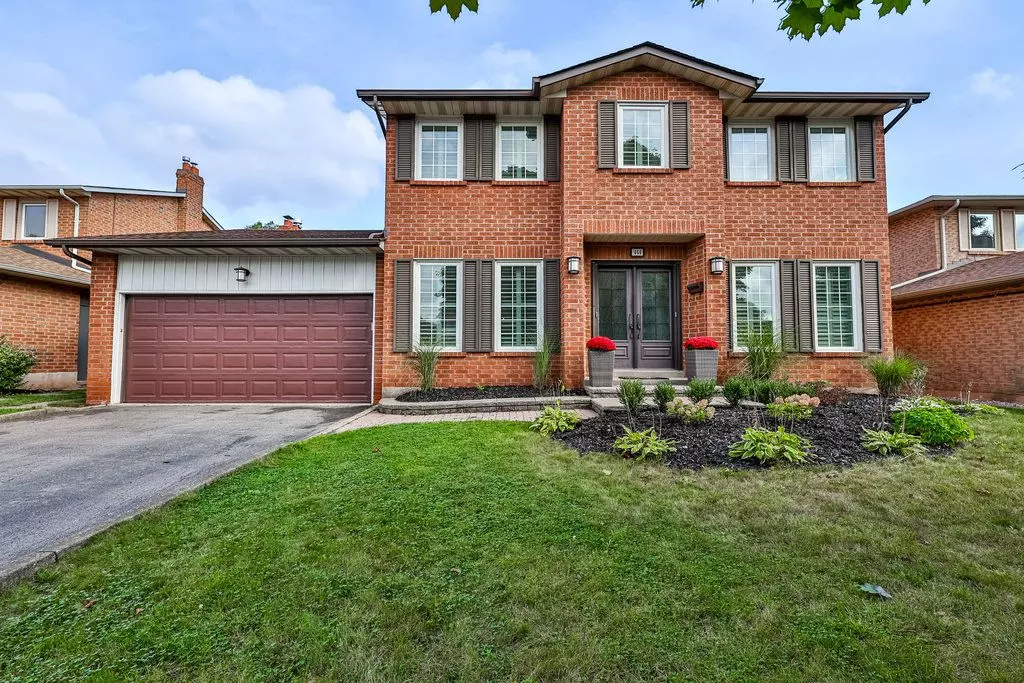 Oakville, ON L6H 3J7,444 Lincoln Gate