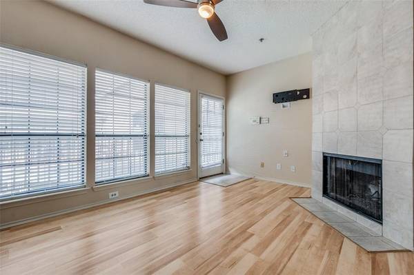 Dallas, TX 75209,4800 W Lovers Lane #405