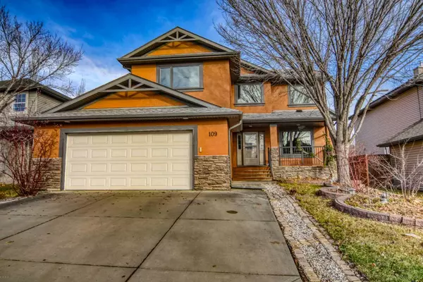 109 West Lakeview DR, Chestermere, AB T1X 1J1