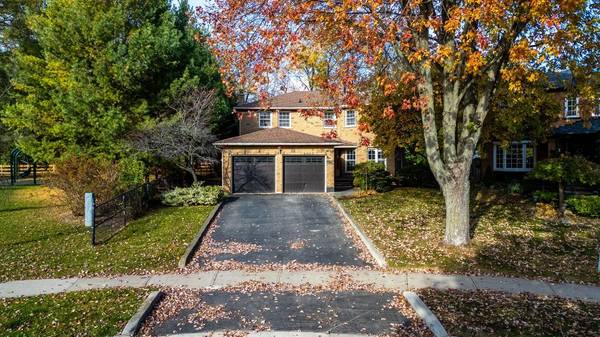 3465 Wilmot CRES, Oakville, ON L6L 6E2