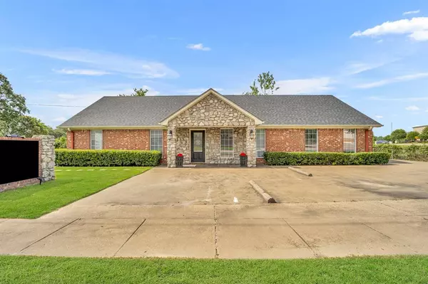 1620 Rice Road, Tyler, TX 75703