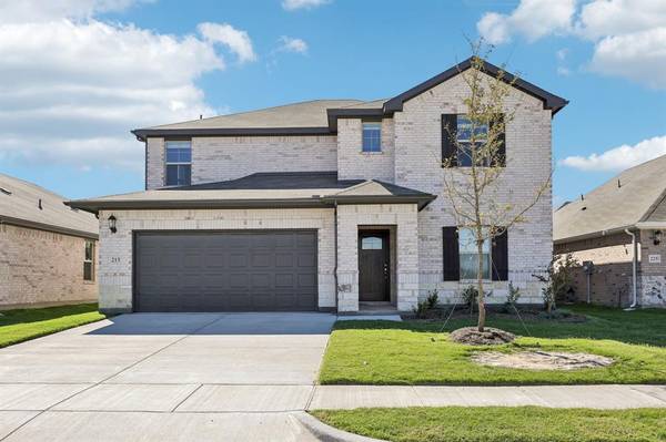 215 Lost Creek Trail, Greenville, TX 75402