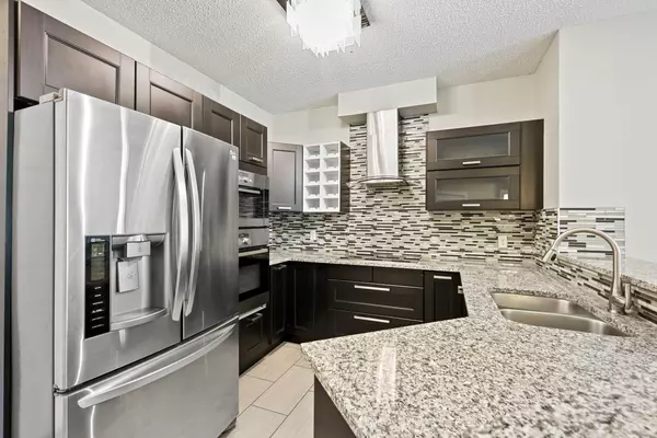 Calgary, AB T2R 0L9,126 14 AVE Southwest #309