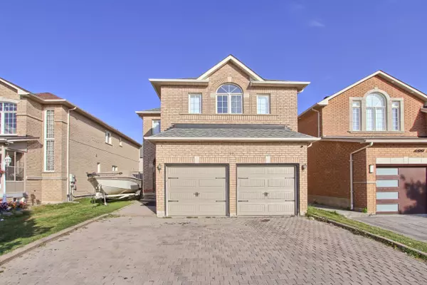 598 Highglen AVE, Markham, ON L3S 4N5