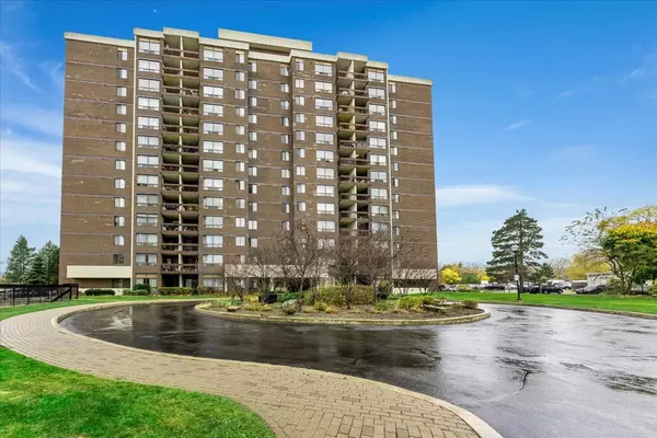 2556 ARGYLE RD #206, Mississauga, ON L5B 2H6