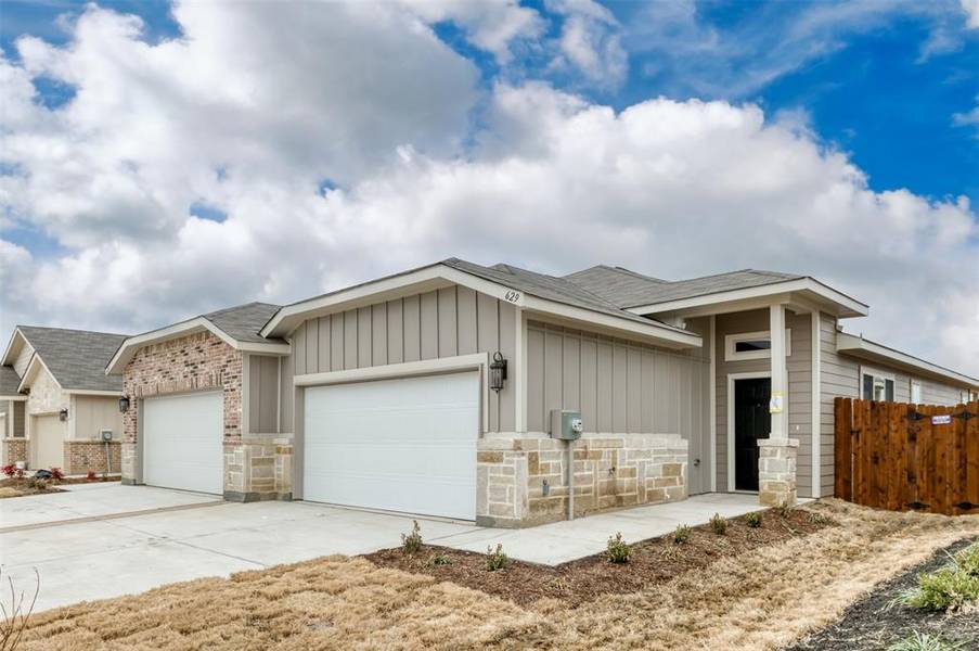 629 Fallow Drive, Venus, TX 76084