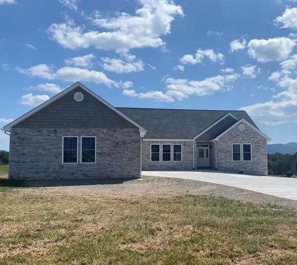 Crossville, TN 38572,1011 Shadow Mountain Drive