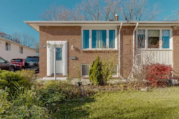 Niagara Falls, ON L2G 7J6,7746 Jubilee DR