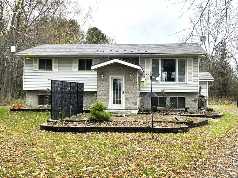 614 County Road 64 RD, Brighton, ON K0K 1H0