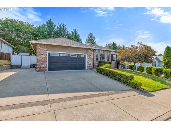 Medford, OR 97504,5648 CHERRY LN