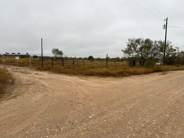 Brady, TX 76825,2521 -- County Rd 414