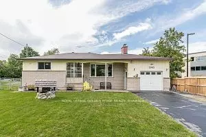 Innisfil, ON L9S 1T3,2082 Lea RD