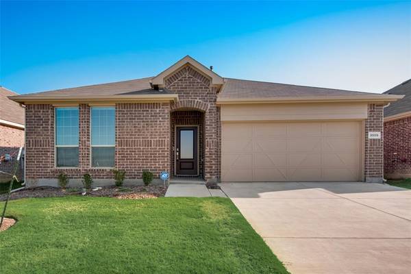 Denton, TX 76207,3009 Sovereignty Drive