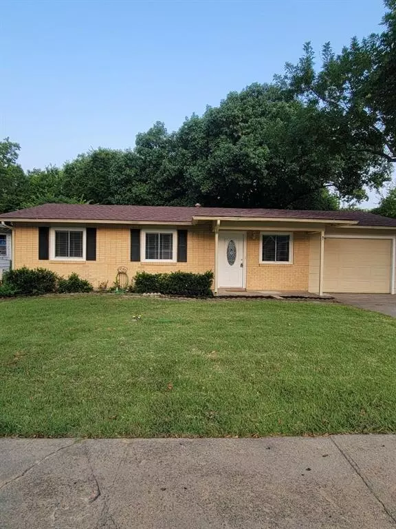 320 S 3rd Street, Wylie, TX 75098