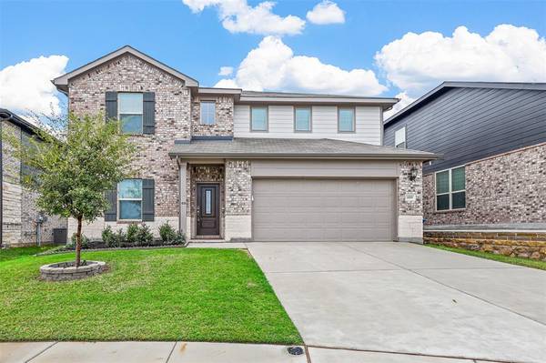 10909 Elata Drive, Fort Worth, TX 76108