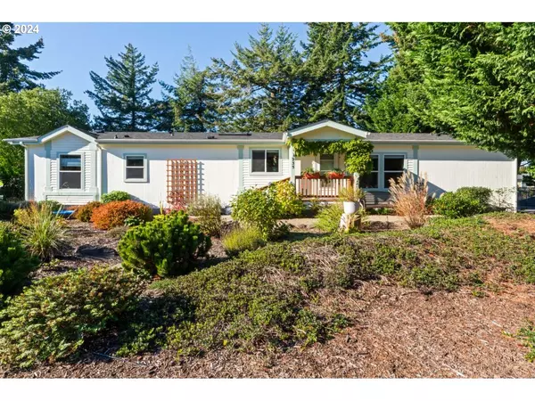 935 30TH WAY, Florence, OR 97439