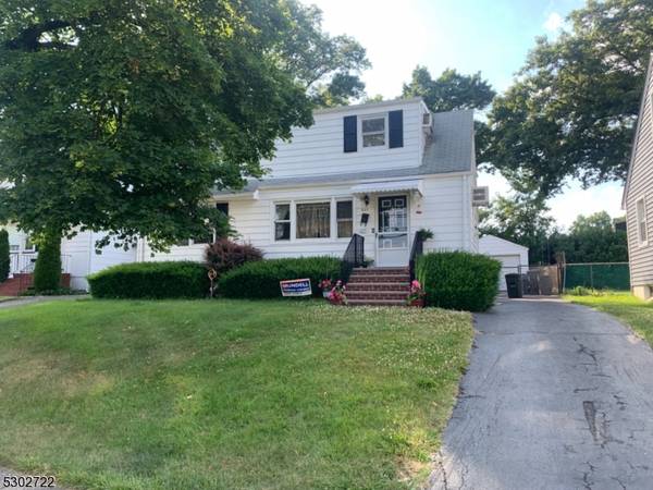 284 Broughton Ave, Bloomfield Twp., NJ 07003