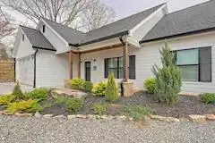 413 Sneaking Creek Drive, Hayesville, NC 28904