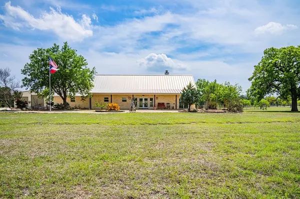 Medina, TX 78055,210 -- Harvest LN