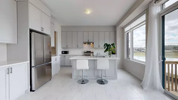 Wasaga Beach, ON L9Z 1J7,178 Rosanne CIR